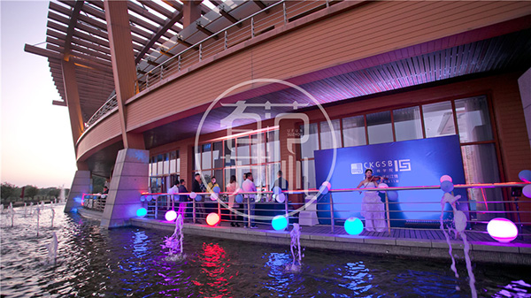 優(yōu)質(zhì)的年會策劃企業(yè)是怎樣實現(xiàn)單位年會策劃？